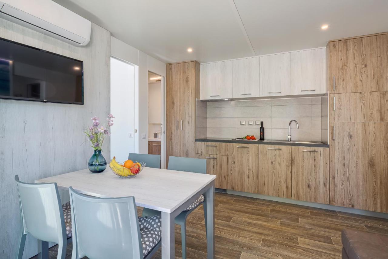 Mobile Homes Premium Relax Park Umag By Camp4You Каригадор Экстерьер фото